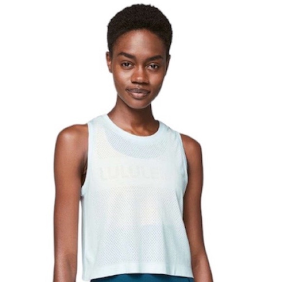 lululemon athletica Tops - Lululemon Breeze By Muscle Crop Tank in Almost Blue Size 6